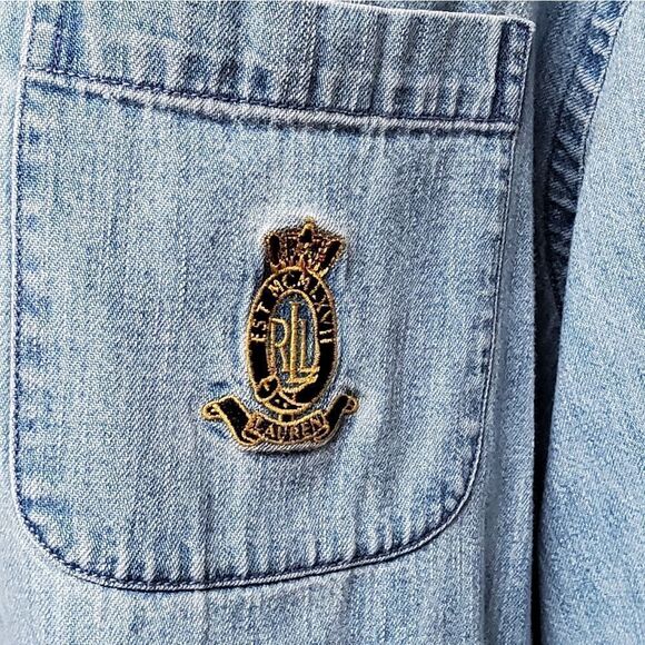 Vintage 1990s Lauren Ralph Lauren Chambray Stone Wash Button Up Logo Top Large - Picture 6 of 13